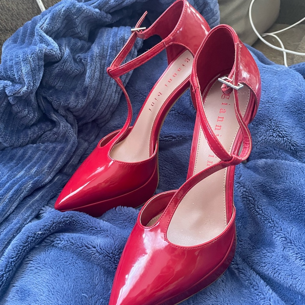 Gianni Bini Red Patent Heels
